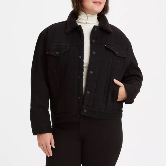 Levi’s Premium Ex Boyfriend Trucker Sherpa Jacket - Picture 4 of 6